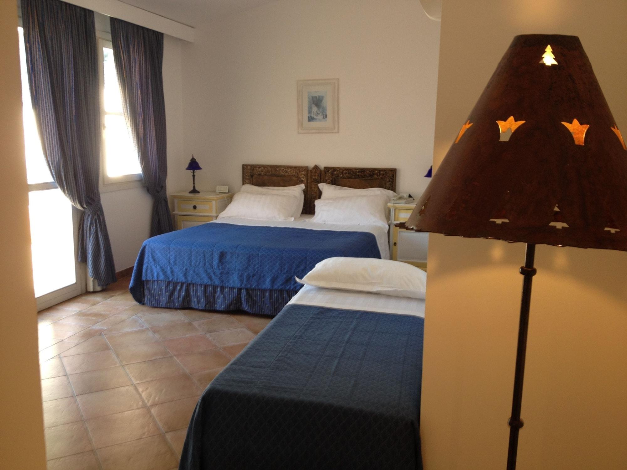 Hotel Cala Caterina Villasimius Luaran gambar