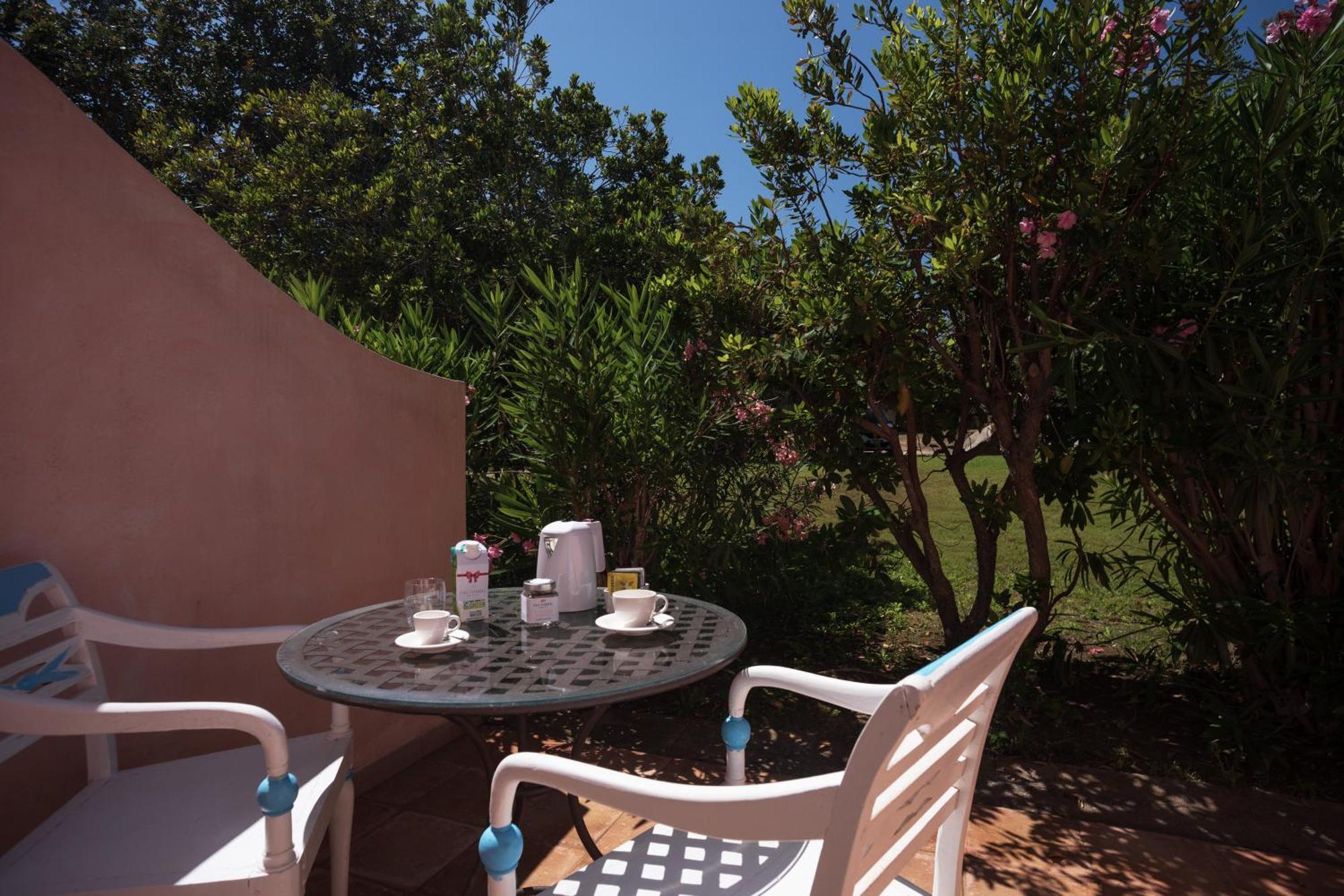 Hotel Cala Caterina Villasimius Luaran gambar