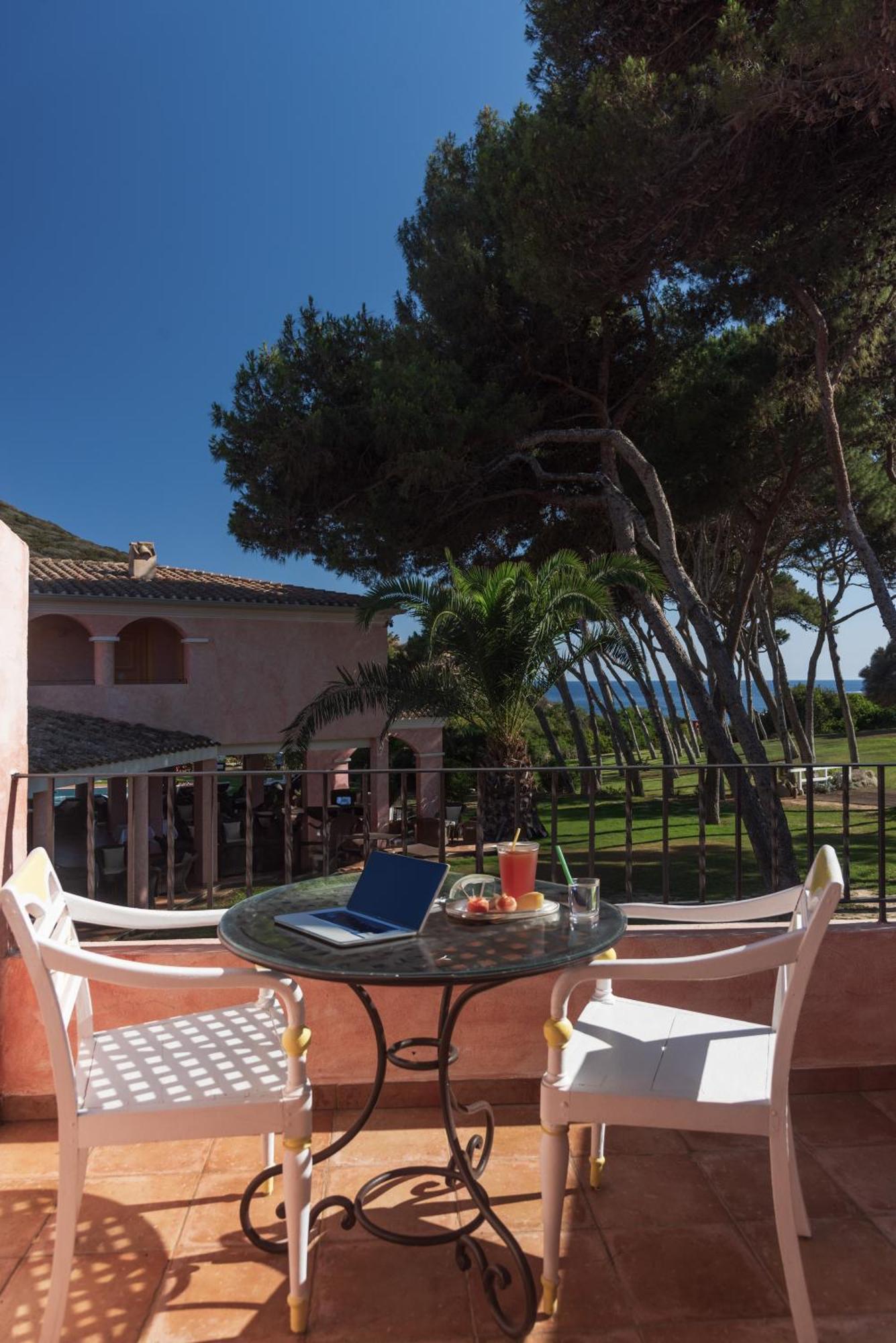 Hotel Cala Caterina Villasimius Luaran gambar