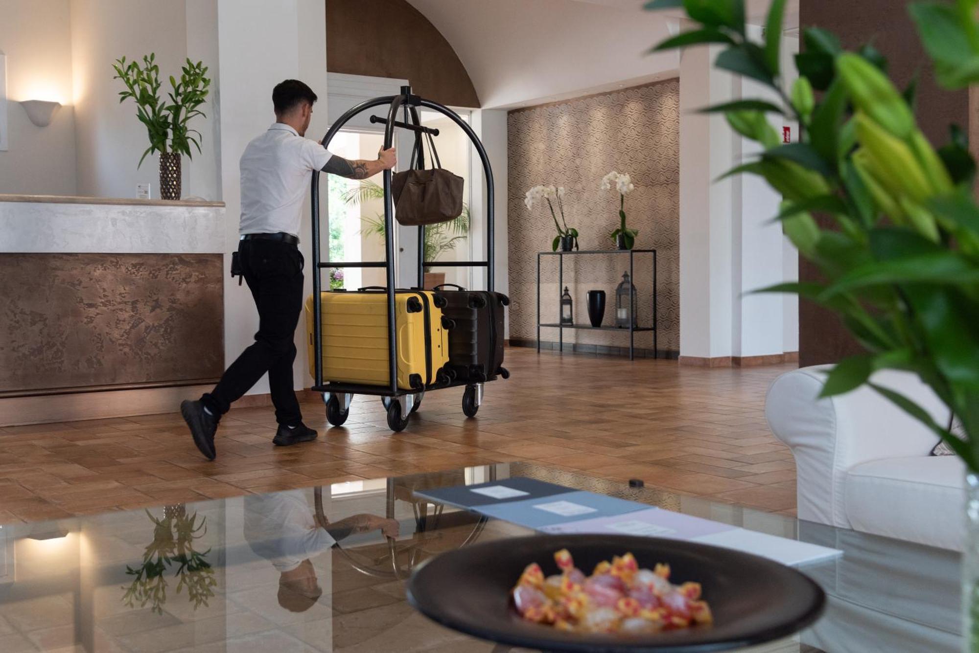 Hotel Cala Caterina Villasimius Luaran gambar